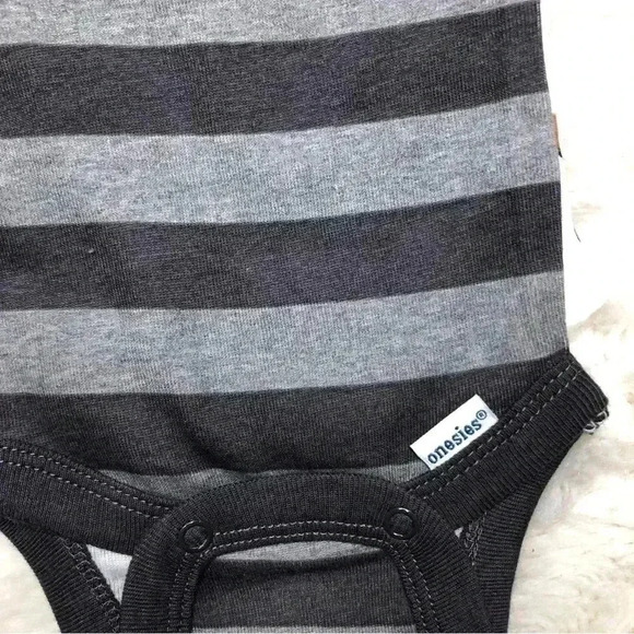 Gerber 3 Pack  Onesies New With Tags Size Preemie - Picture 16 of 16